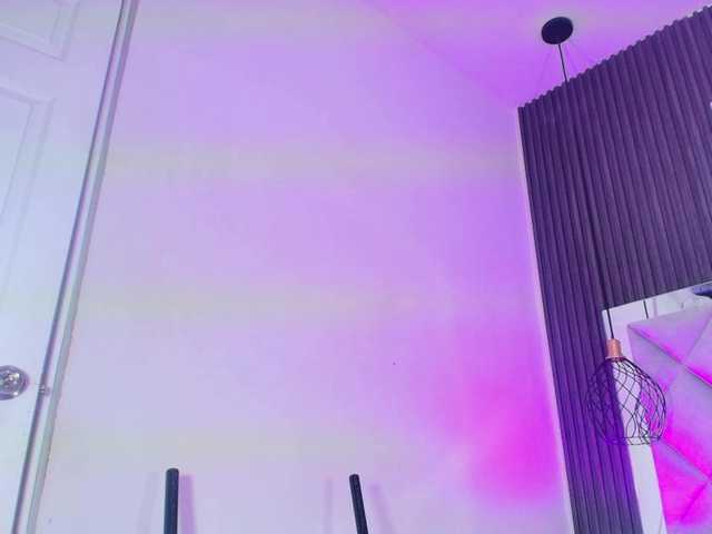 Sara-Channel live cam on BongaCams