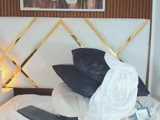 Sara-Channel live cam on BongaCams