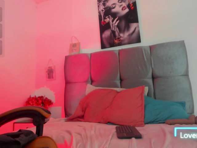 Skay-wish live cam on BongaCams