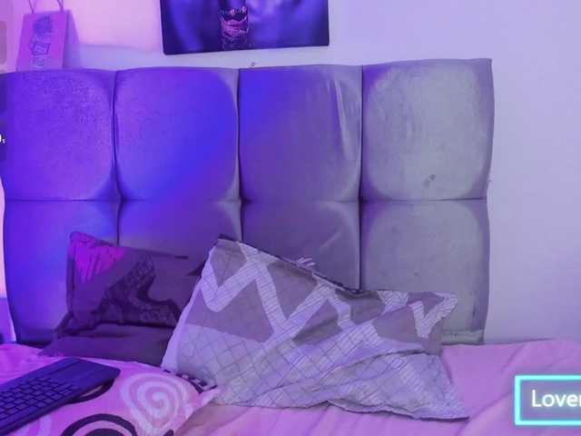 Skay-wish live cam on BongaCams