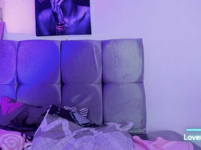 Skay-wish live cam on BongaCams