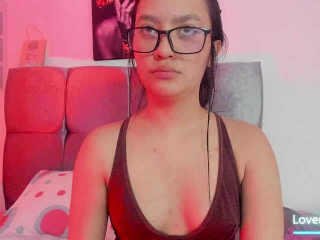 Skay-wish live cam on BongaCams