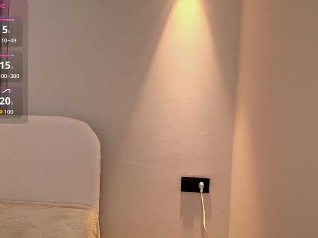 hikom1o live cam on BongaCams