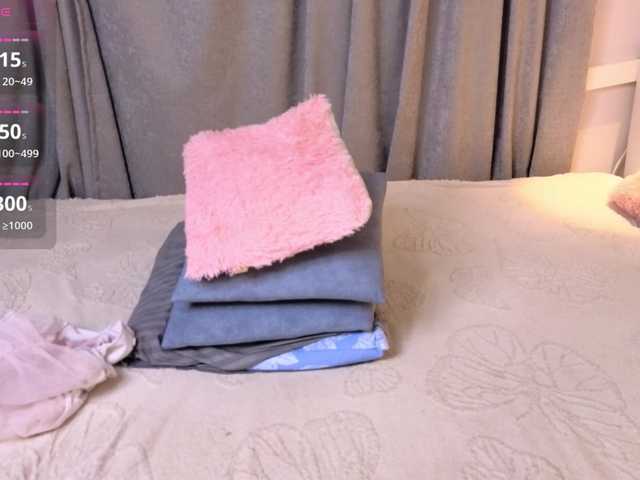 hikom1o live cam on BongaCams
