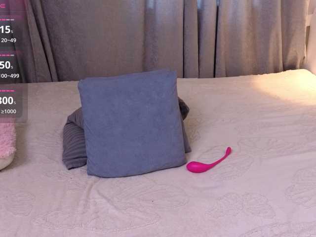 hikom1o live cam on BongaCams