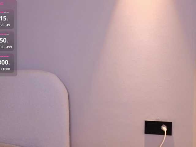 hikom1o live cam on BongaCams