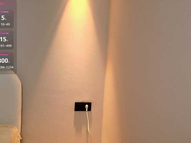 hikom1o live cam on BongaCams