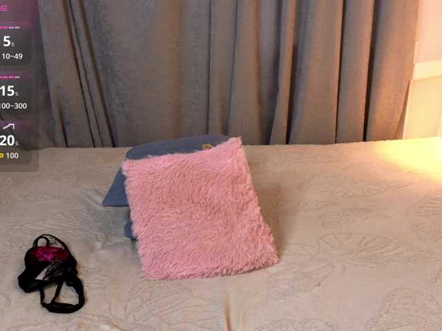 hikom1o live cam on BongaCams