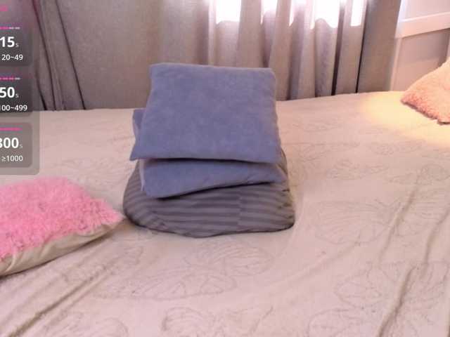 hikom1o live cam on BongaCams