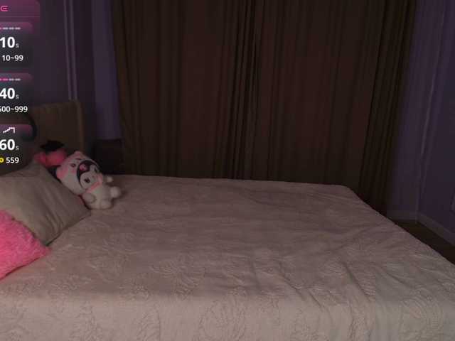 hikom1o's BongaCams show and profile