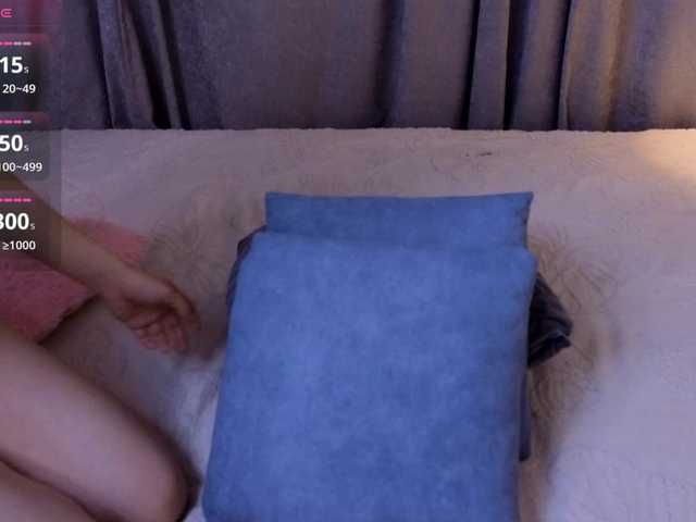 hikom1o live cam on BongaCams