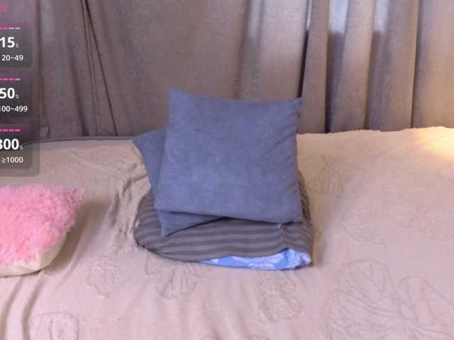 hikom1o live cam on BongaCams