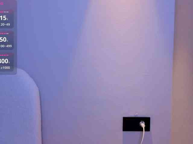 モデル: hikom1o