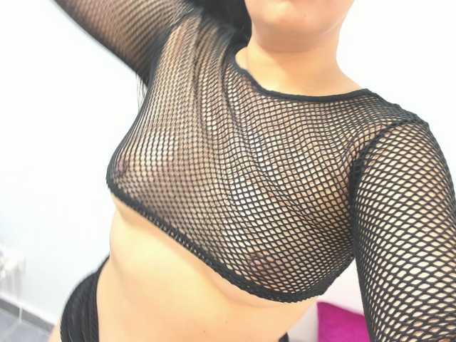 flowerloto's BongaCams show and profile