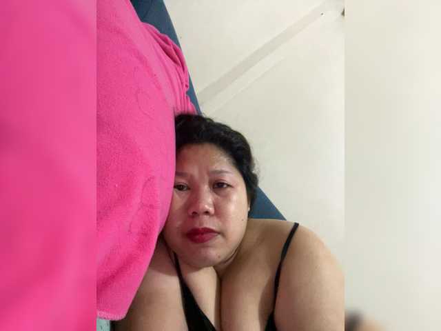 ChubbyBabe31 live cam on BongaCams