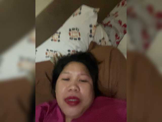 ChubbyBabe31 live cam on BongaCams
