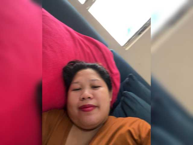 ChubbyBabe31 live cam on BongaCams