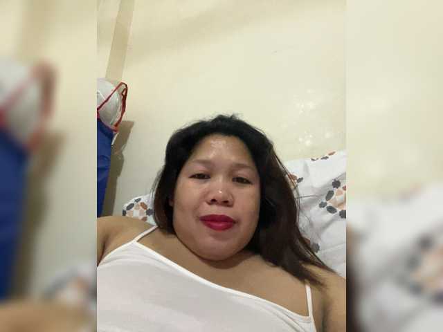 ChubbyBabe31 live webcam show
