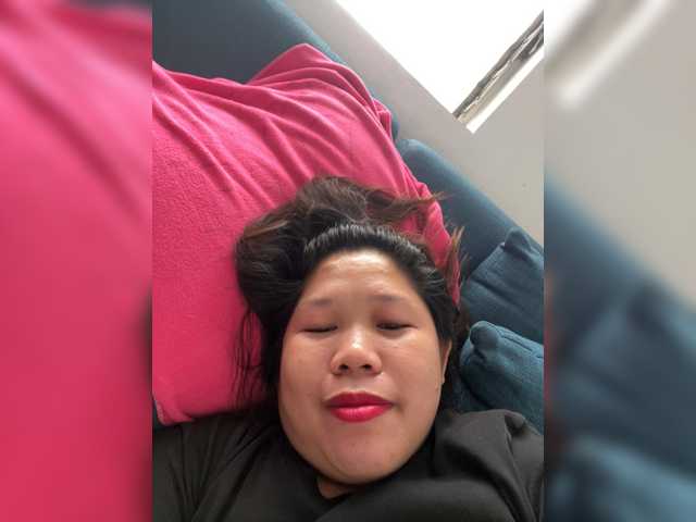 ChubbyBabe31 live cam on BongaCams