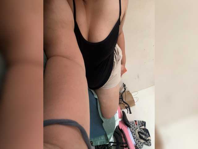 ChubbyBabe31 live webcam show