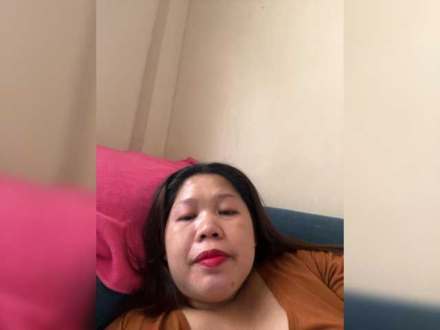 ChubbyBabe31 live cam on BongaCams