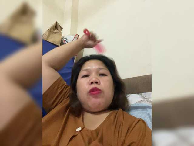 ChubbyBabe31 live cam on BongaCams