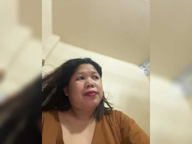 ChubbyBabe31 live cam on BongaCams