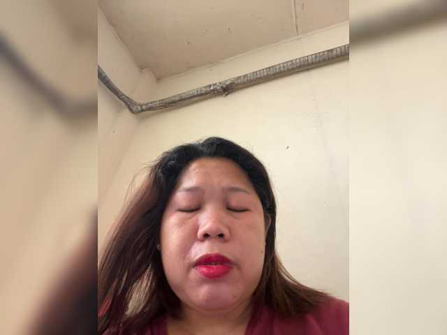 ChubbyBabe31 live webcam show