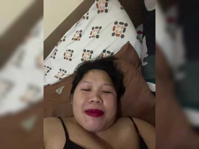 ChubbyBabe31 live cam on BongaCams