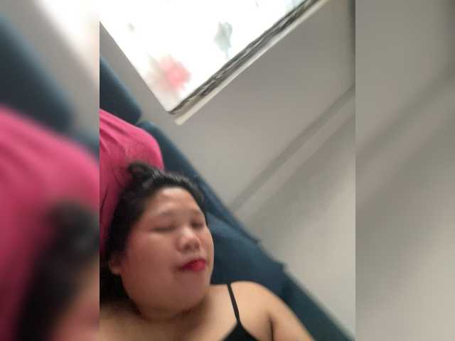 ChubbyBabe31, 36 y/o - Live Cam on BongaCams