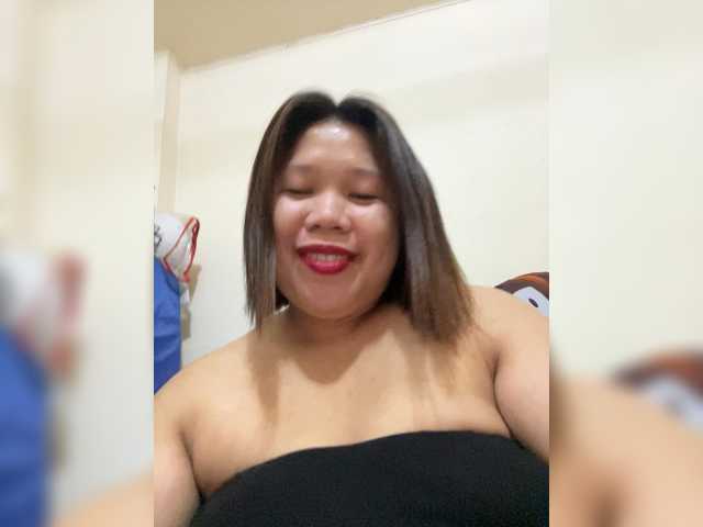 ChubbyBabe31's BongaCams show and profile