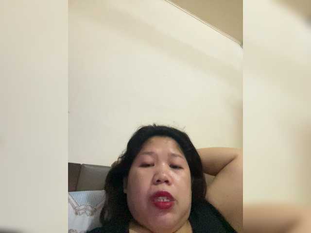 ChubbyBabe31 live cam on BongaCams