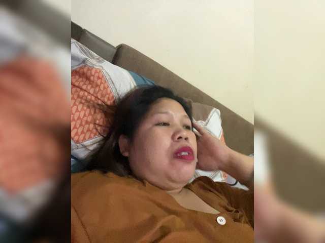 ChubbyBabe31 live cam on BongaCams