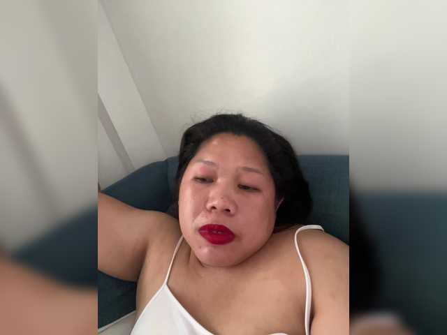 ChubbyBabe31 live cam on BongaCams