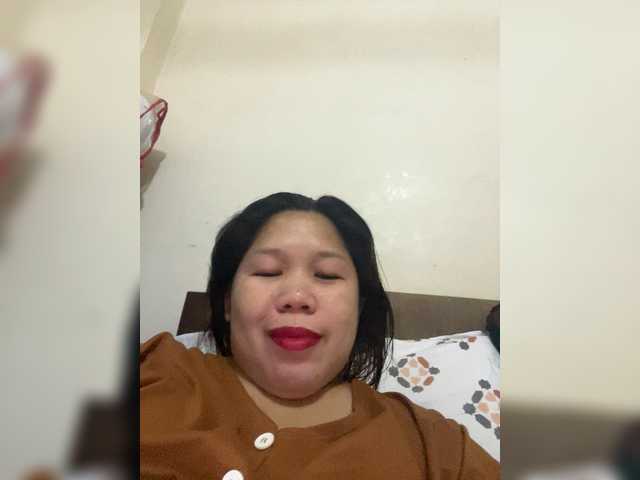 ChubbyBabe31 live cam on BongaCams
