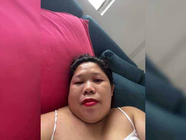 ChubbyBabe31 live cam on BongaCams