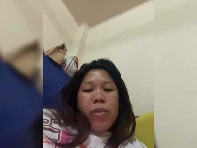 ChubbyBabe31 live cam on BongaCams