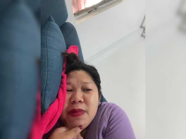 ChubbyBabe31 live cam on BongaCams