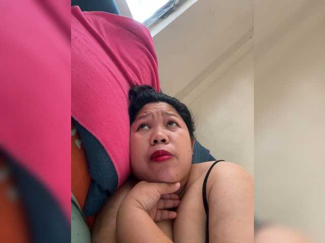 ChubbyBabe31 live webcam show