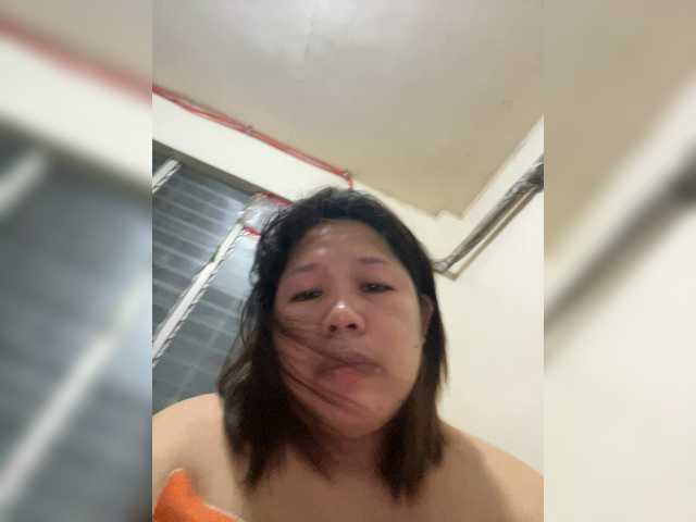 ChubbyBabe31 live webcam show