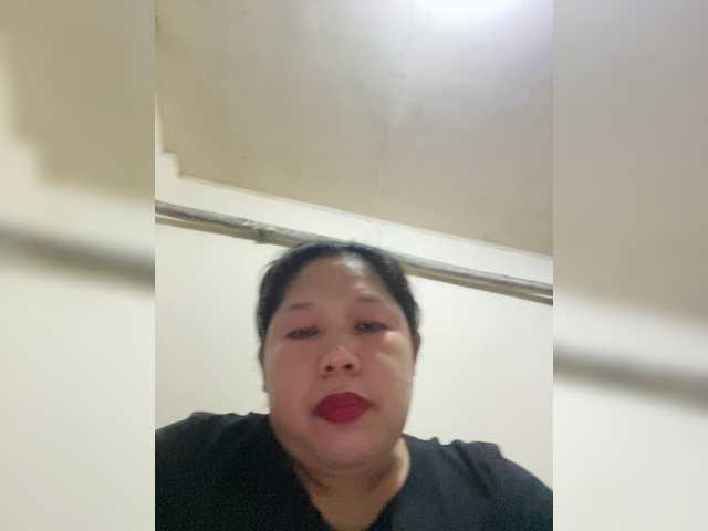ChubbyBabe31 live webcam show