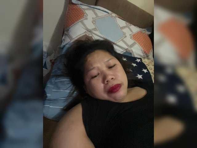 ChubbyBabe31 live cam on BongaCams