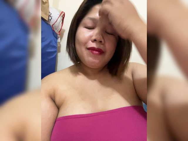 ChubbyBabe31's BongaCams show and profile