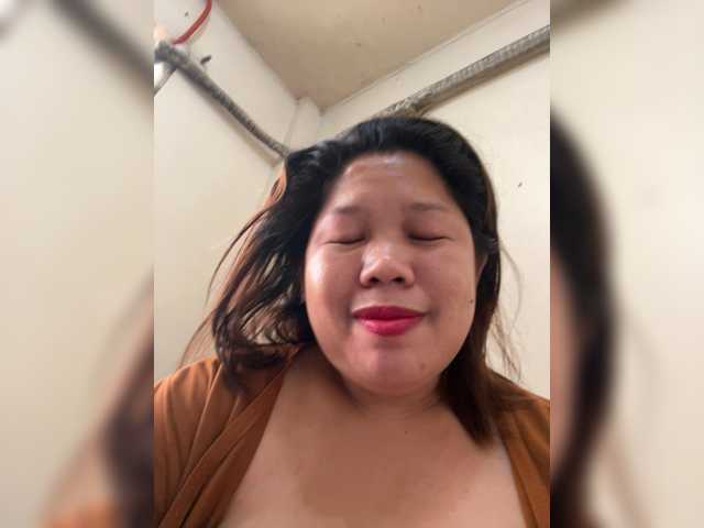 ChubbyBabe31 live cam on BongaCams