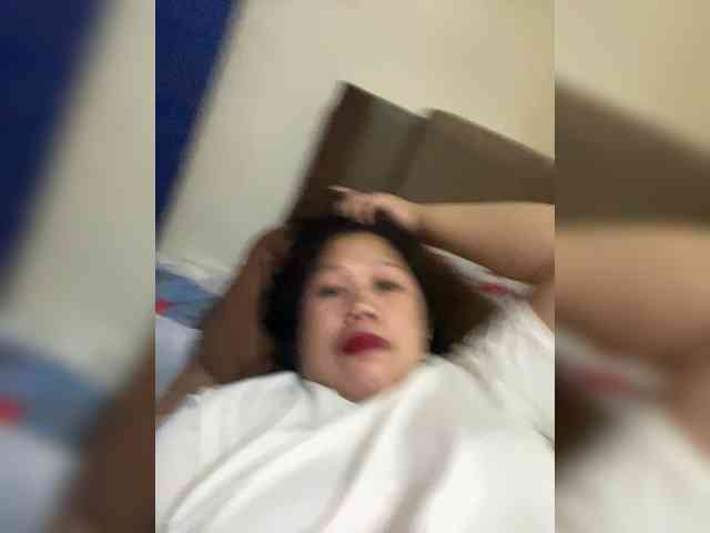 ChubbyBabe31 webcam