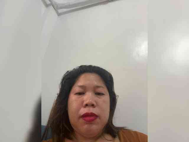 ChubbyBabe31 Live Webcam on BongaCams