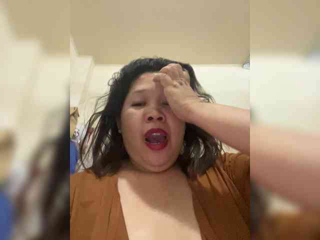 Chubbybabe31's cam show statistics and live stream