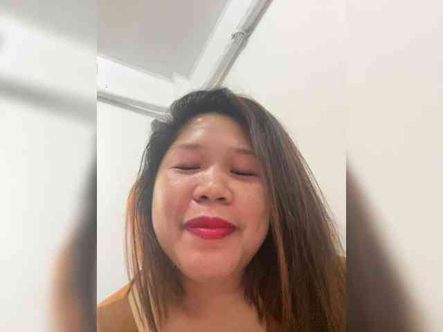 Chubbybabe31's cam show statistics and live stream