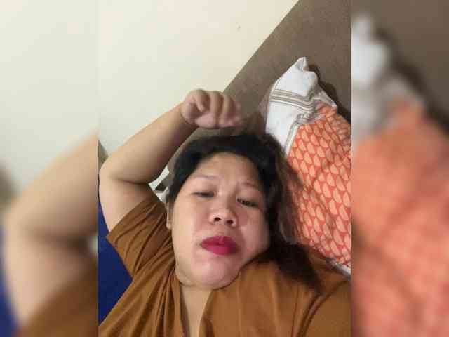 ChubbyBabe31 webcam