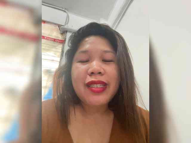 Chubbybabe31's cam show statistics and live stream